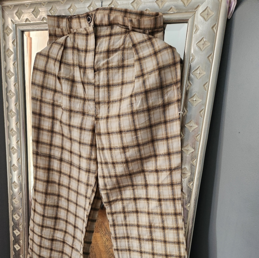 Ladies pants - Picture 2 of 3